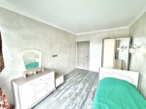 1-к квартира, 2/3 эт., 43м²