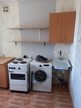 2-к квартира, 3/10 эт., 60м²