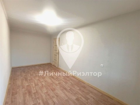 3-к квартира, 4/5 эт., 60м²