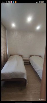 3-к квартира, 5/5 эт., 50м²