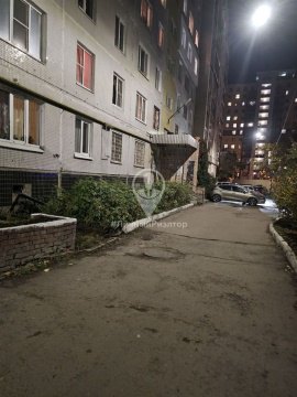 3-к квартира, 6/9 эт., 60м²