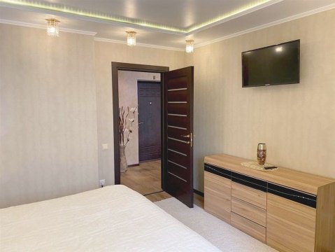 3-к квартира, 10/11 эт., 116м²