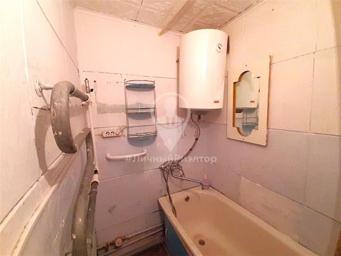 2-к квартира, 3/3 эт., 48м²