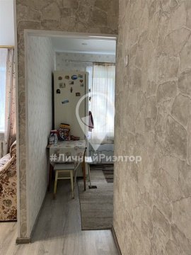 2-к квартира, 1/2 эт., 42м²