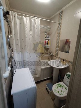 2-к квартира, 2/5 эт., 46м²